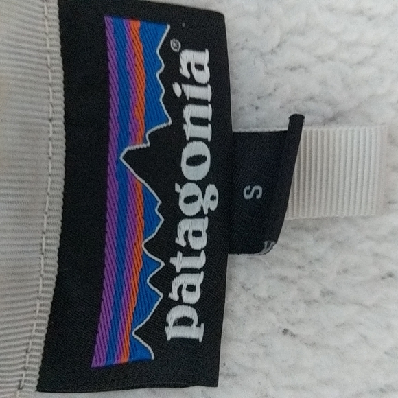 Patagonia sweter "S" - Picture 4 of 4